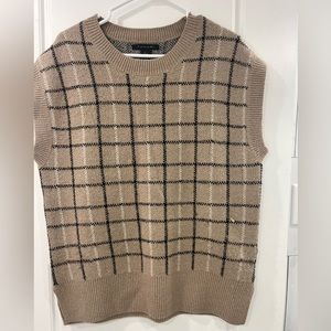 Beige Tahari Sweater